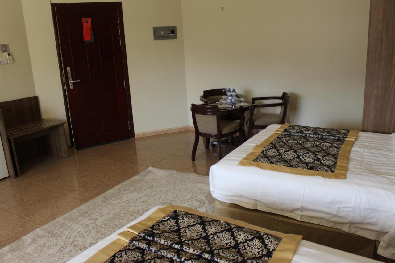 Al Diyar Hotel Назва Экстерьер фото