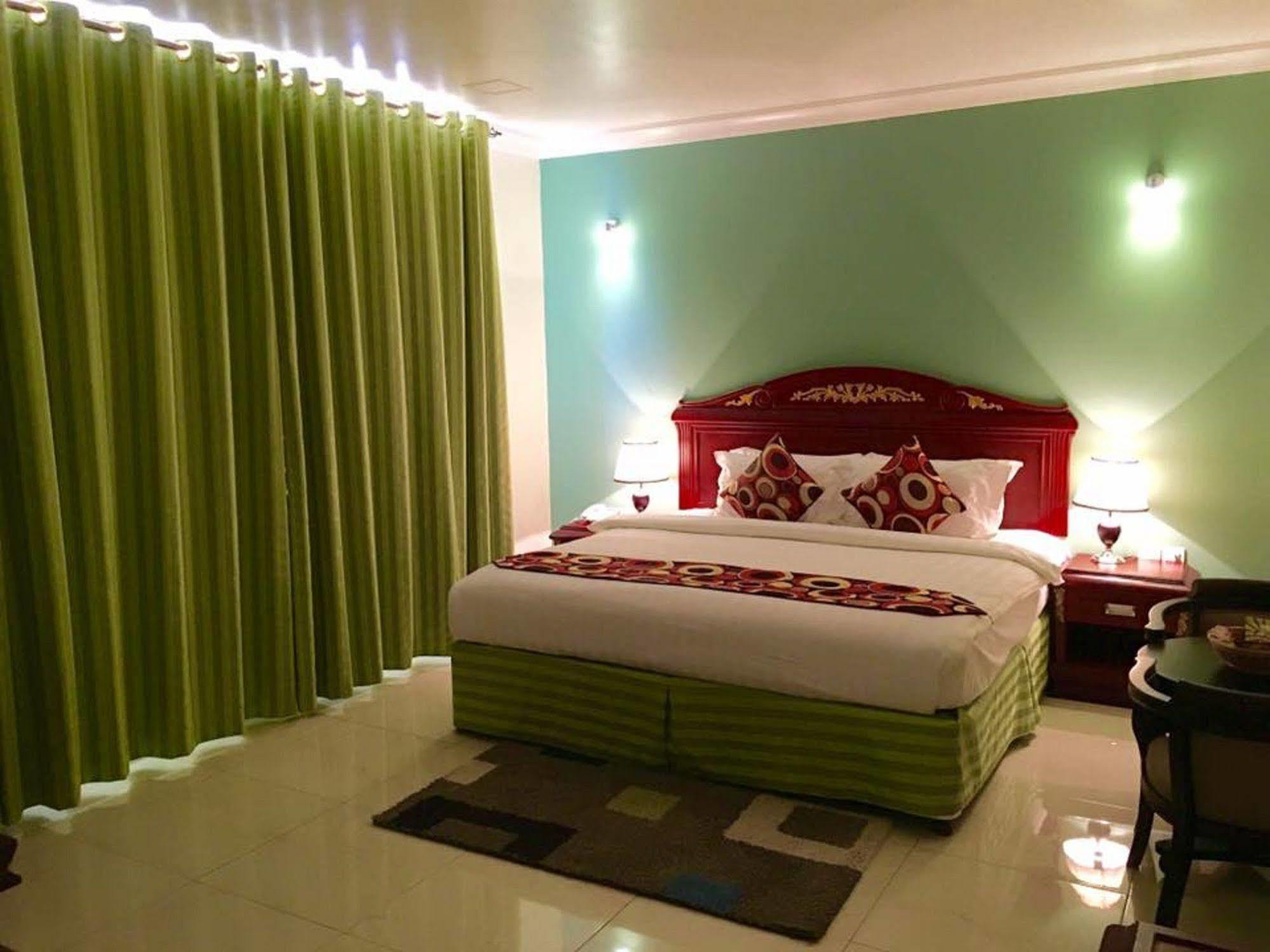 Al Diyar Hotel Назва Экстерьер фото